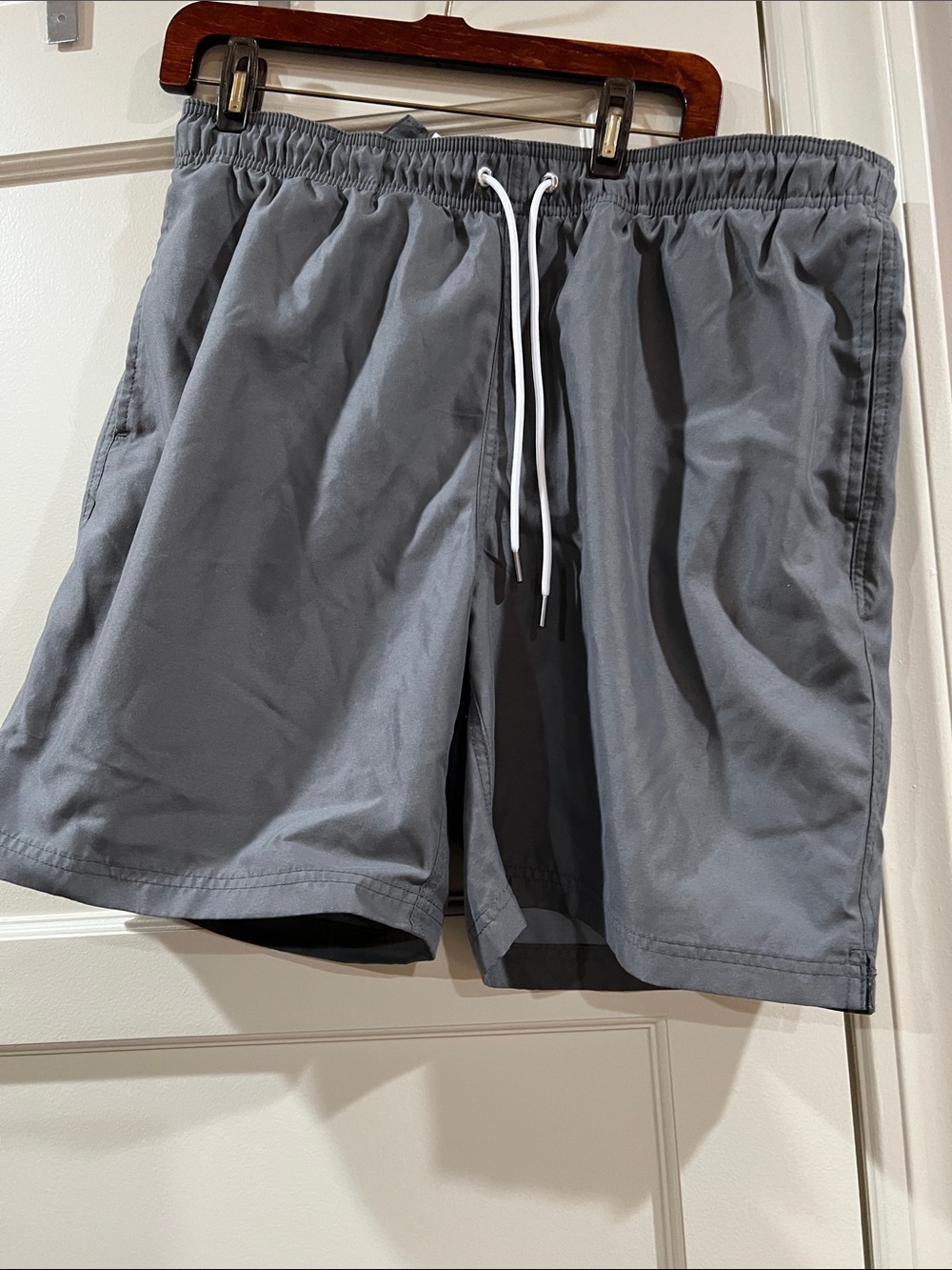 Lands' End Men's Charcoal Gray Swim Trunks with Drawstring